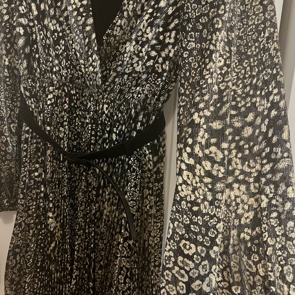 Rebecca Valance belted metallic dress - Picture 9 of 12